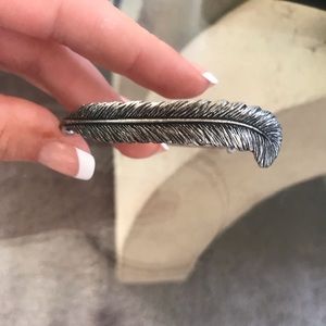 Feather Alex and ani